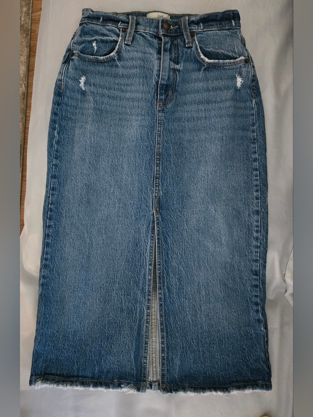 Universal Thread Denim Midi Skirt Sz 2 High Rise Front Slit Euc